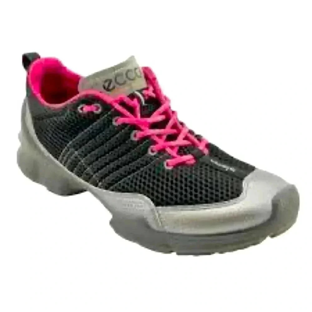 Ecco Biom Train Natural Motion Breast Cancer Awareness Edition Sneakers